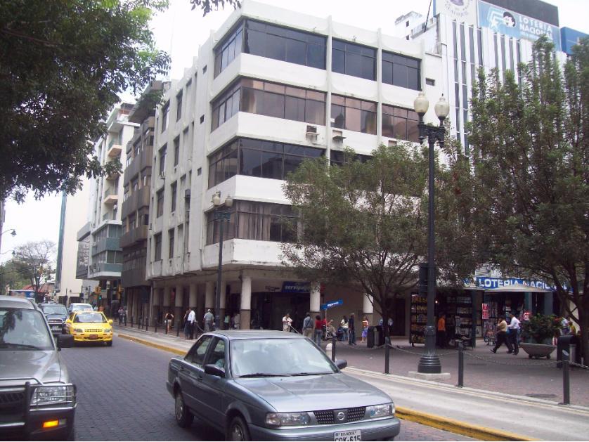 Edificio en venta en Centro de Guayaquil 1100 m2 de construccioÌn
