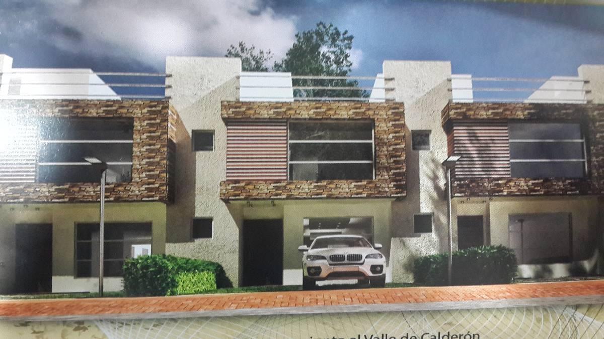 Calderon Casas Estilo Contemporaneo en Construccion Alicia Santos