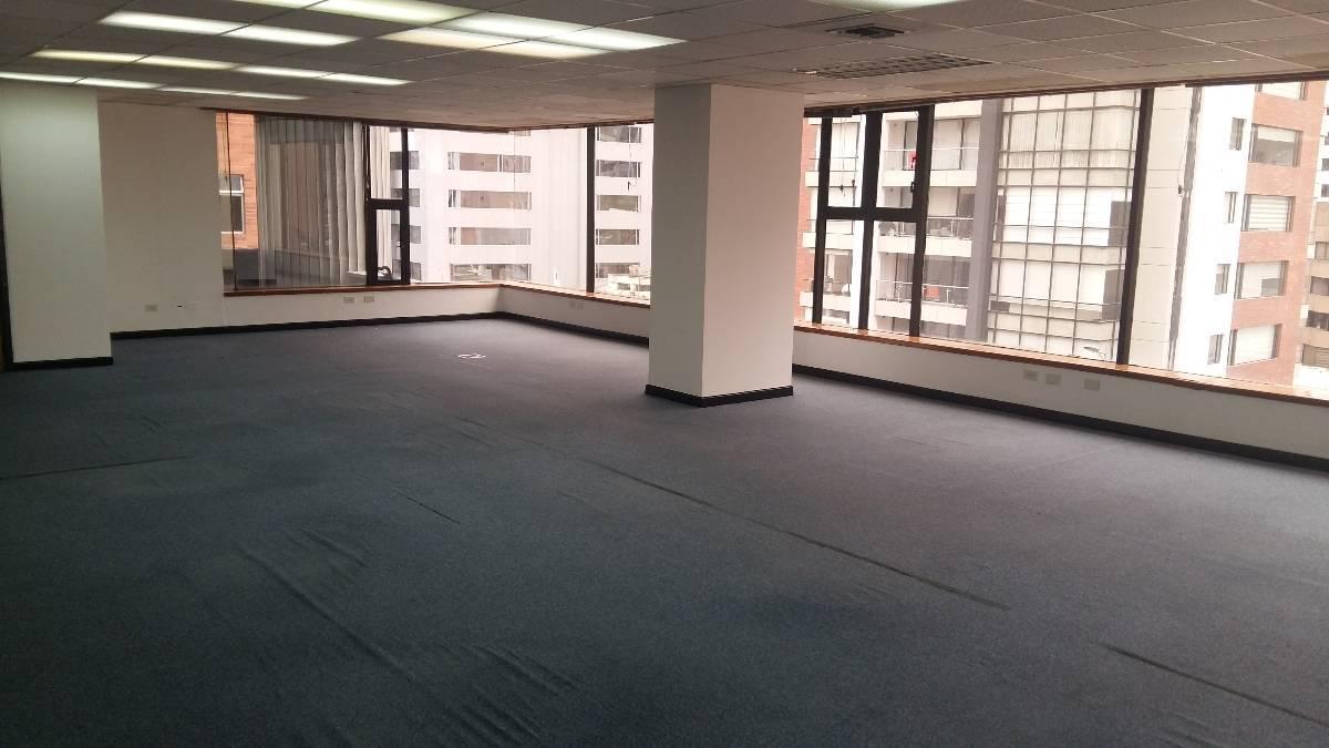 Vendo o Renta Oficina 167 Mtrs Mas 2 Parqueos Republica del Salvador $