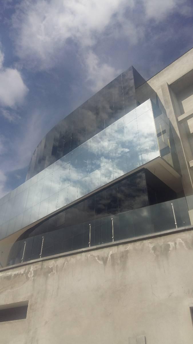 Rento Full Edificio Nuevo 800 Mtrs Madrid Susus Parqu