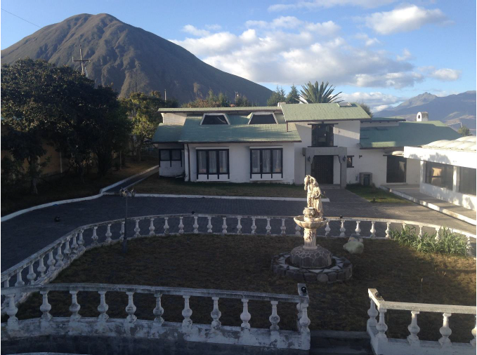 Mitad del Mundo, Ecuador
